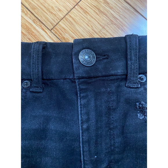 American Eagle Next Level Stretch Black Denim Mini Skirt Women Sz 2 Distressed - Picture 3 of 11